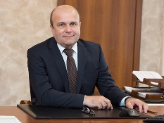 Генеральный директор ПАО «Кузбассэнергосбыт» Леонид Петров: «Нужно смотреть в корень проблемы» Генеральный директор ПАО «Кузбассэнергосбыт» Леонид Петров: «Нужно смотреть в корень проблемы»